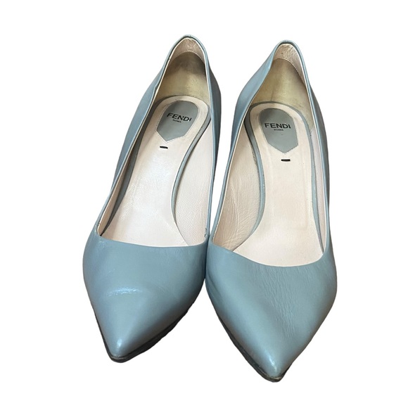 Fendi Gray Leather Stiletto Closed Toe Pumps Heels size 8 - Picture 2 of 12